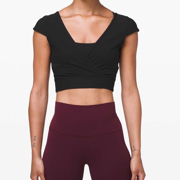 lululemon athletica Tops - Lululemon Crop Top Size 8